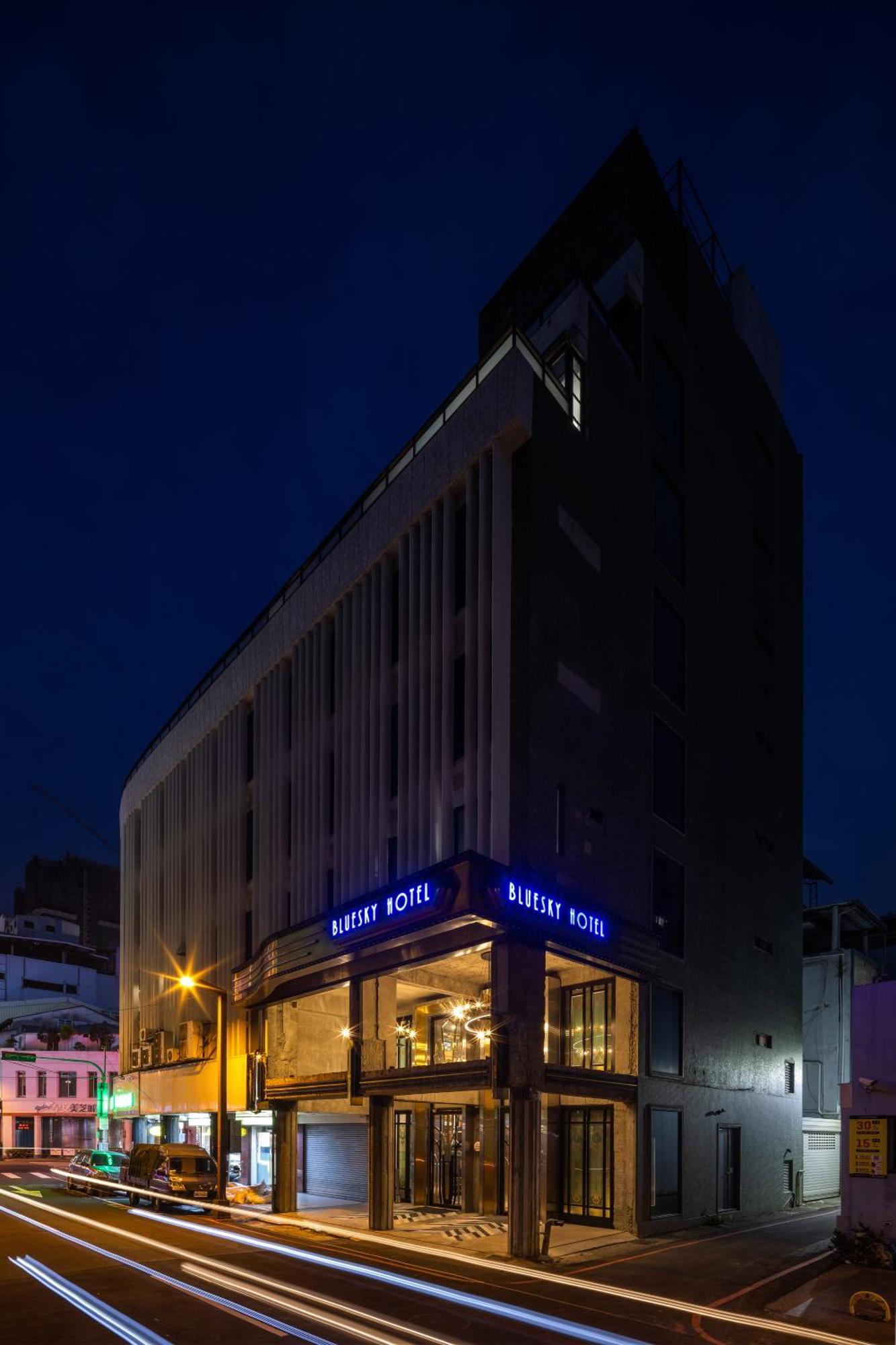 Bluesky Hotel Тайчжун Екстер'єр фото